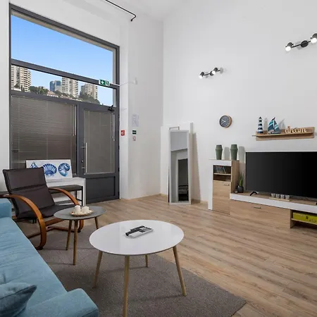 Apartament Teatro Luxor *